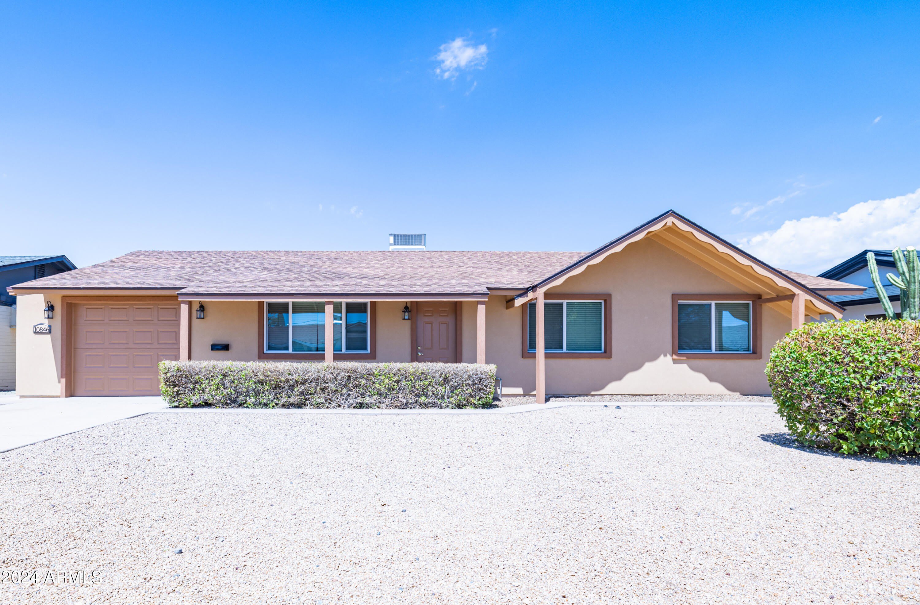10846 N 109th Avenue – photo 1