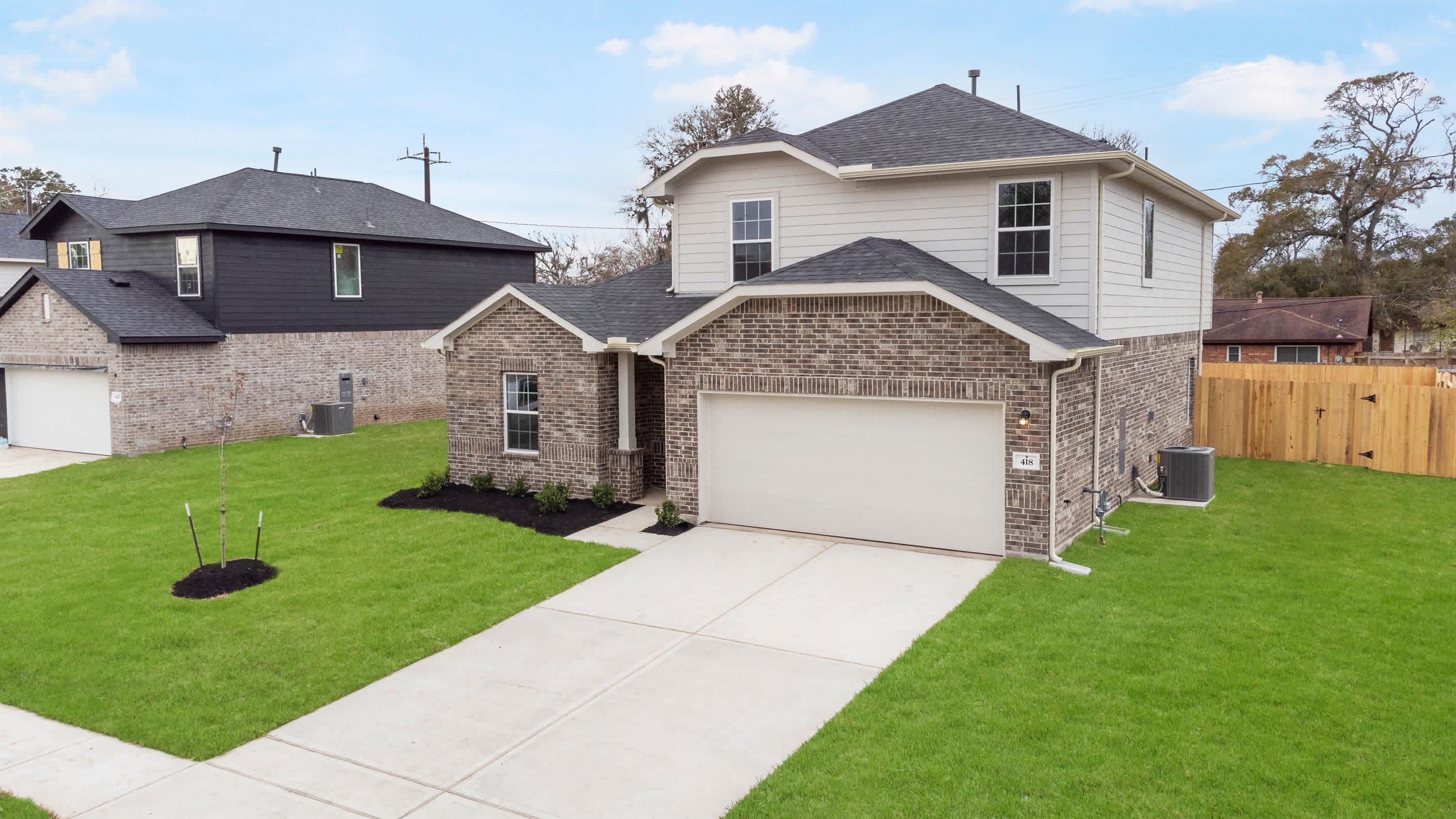 428 Magnolia Ln – photo 1 of 35