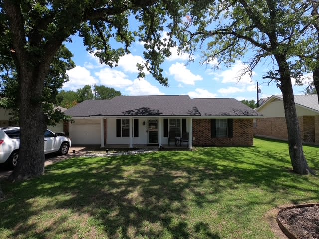 3105 Heatherwood Drive – photo 1