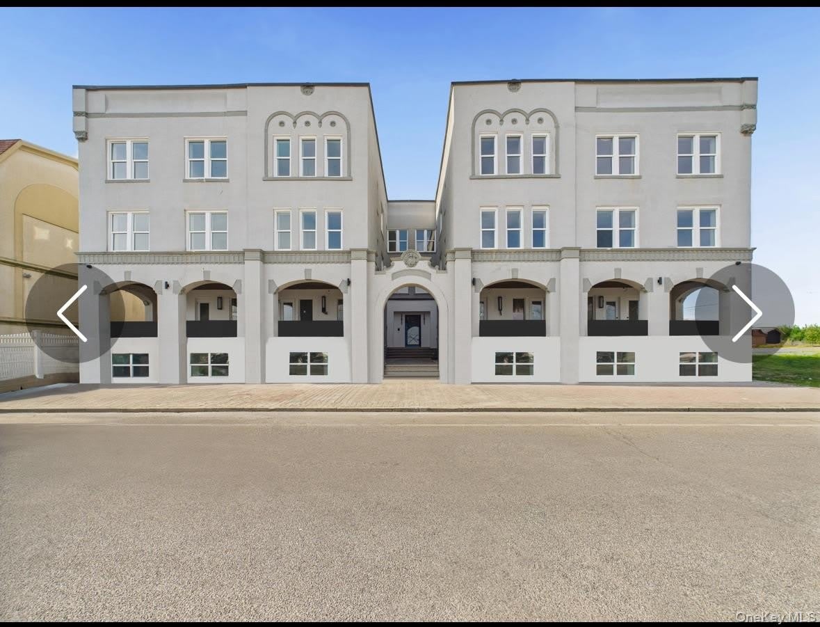 315 1M W Broadway – photo 1