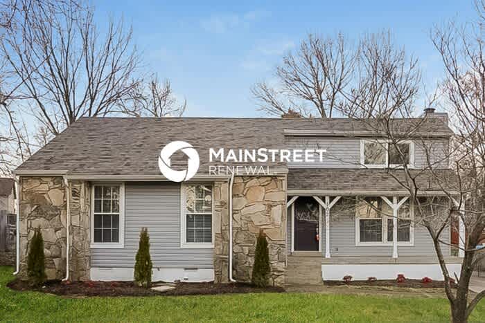 102 Oak Court – photo 1 of 15