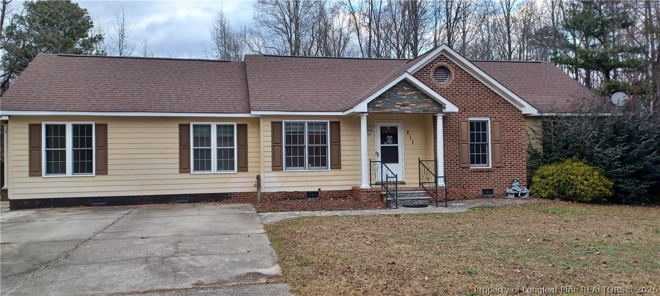 211 Sheffield Court – photo 1 of 29