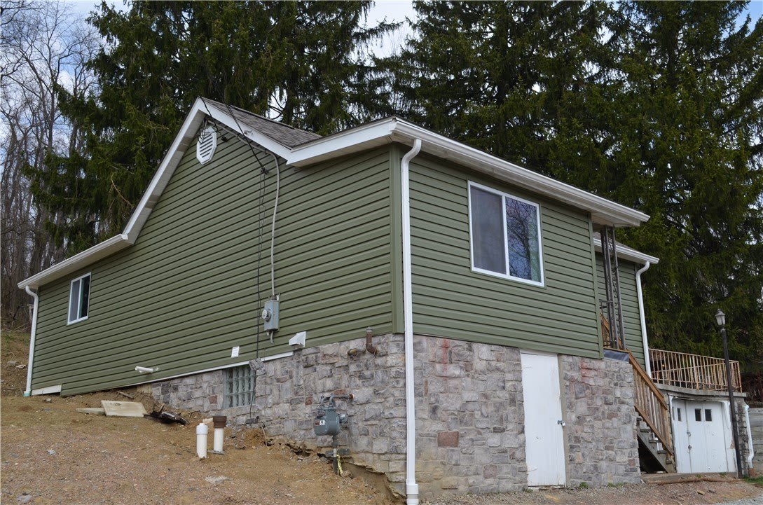 69 Lindley Road – photo 1 of 10