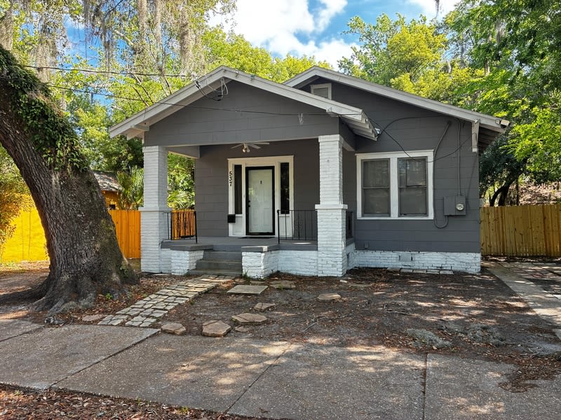537 Alder Street . – photo 1