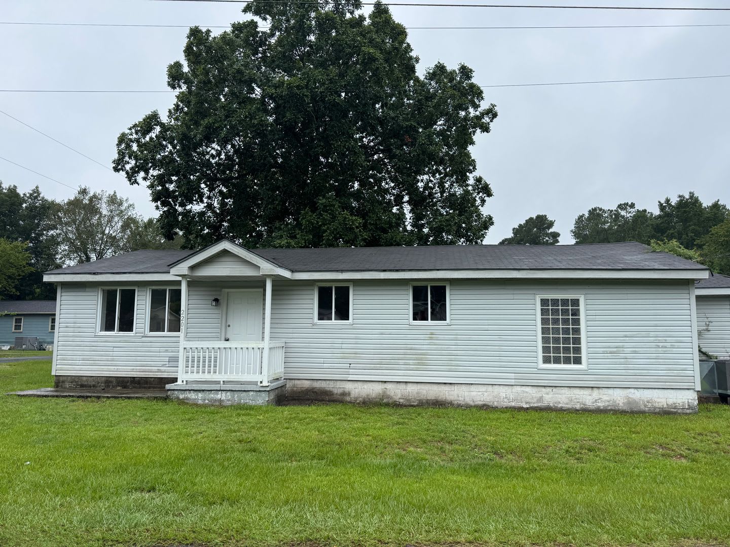 Home in Pembroke – photo 1