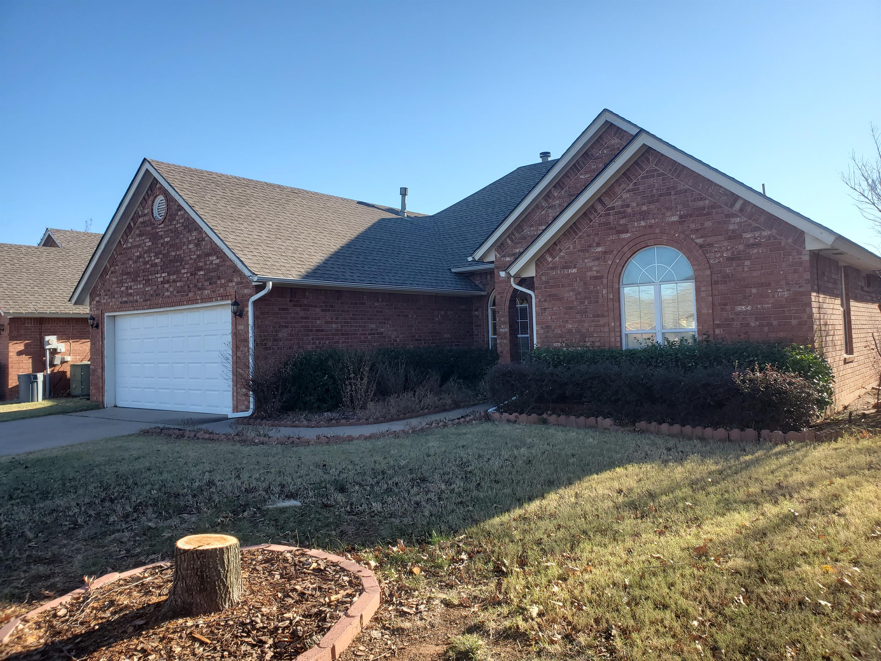1512 Louis Scott Street – photo 1