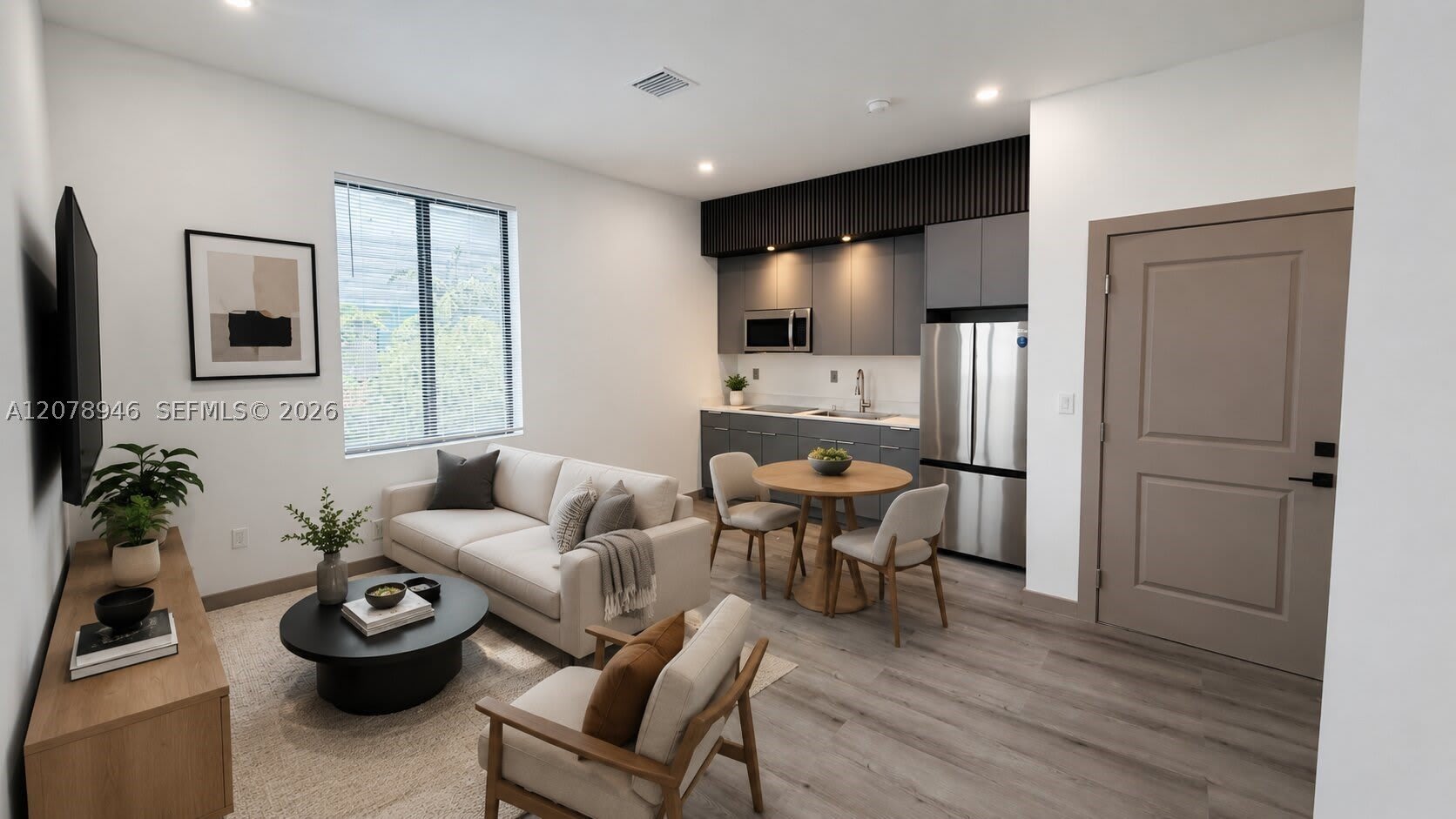 768 NW 2nd St – photo 1