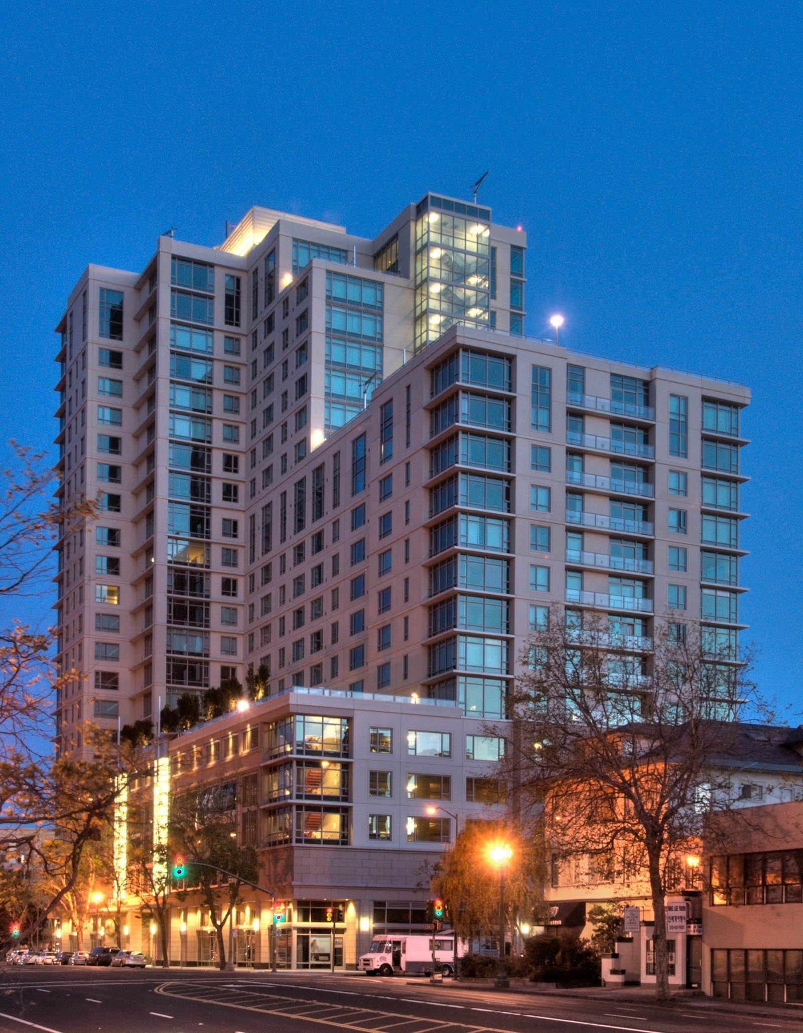 The Grand – photo 1