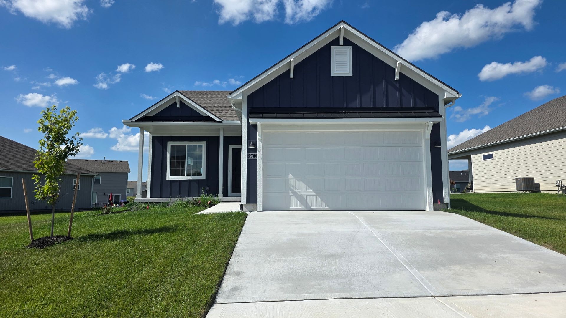 3 BR/2BA – photo 1 of 29