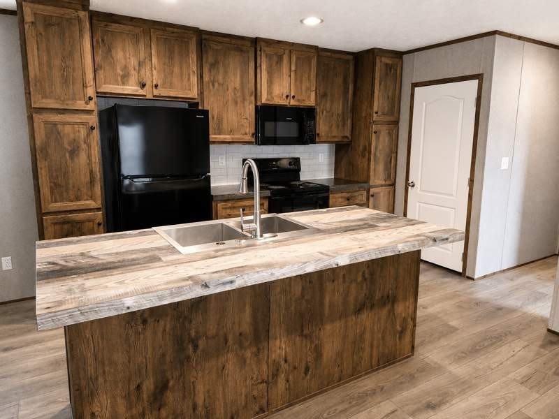 315 Robin Ann Avenue – photo 1
