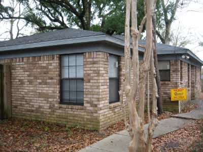 Private Garage 2/2 All Electric – photo 1
