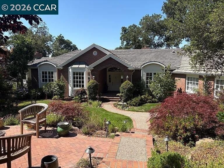 39 Orinda View – photo 1 of 13