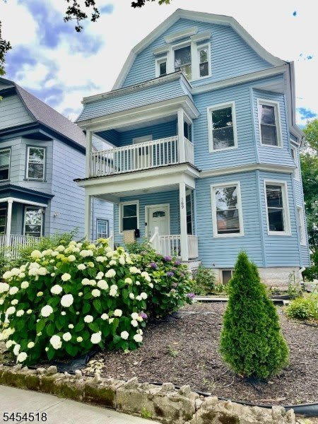 169 Hillside Ave – photo 1 of 6