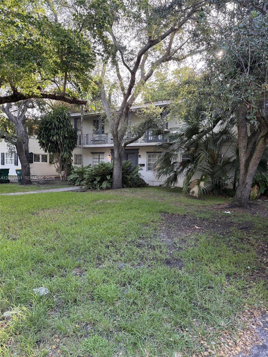 4855 University Drive – photo 1