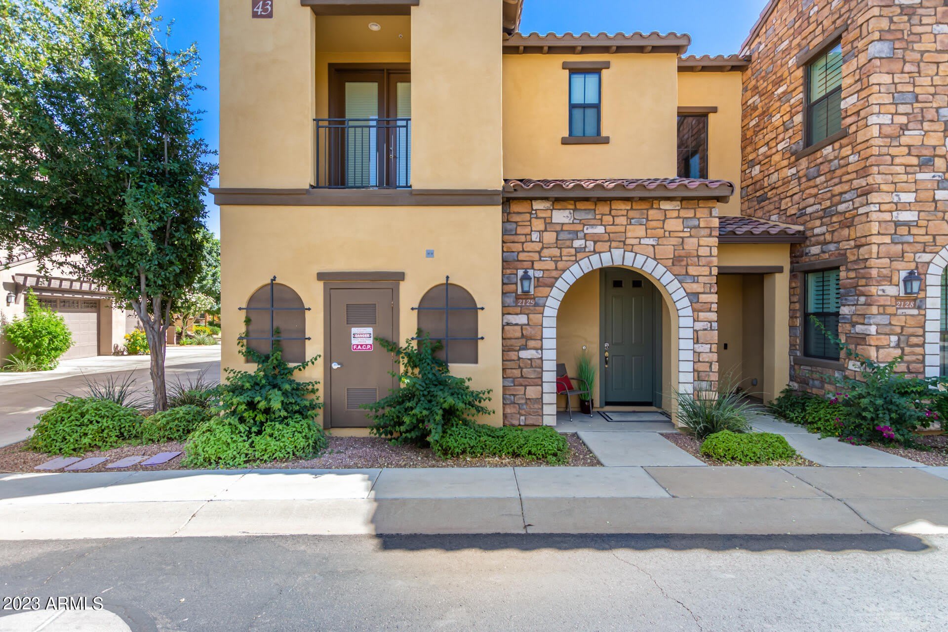 4777 S Fulton Ranch Boulevard – photo 1