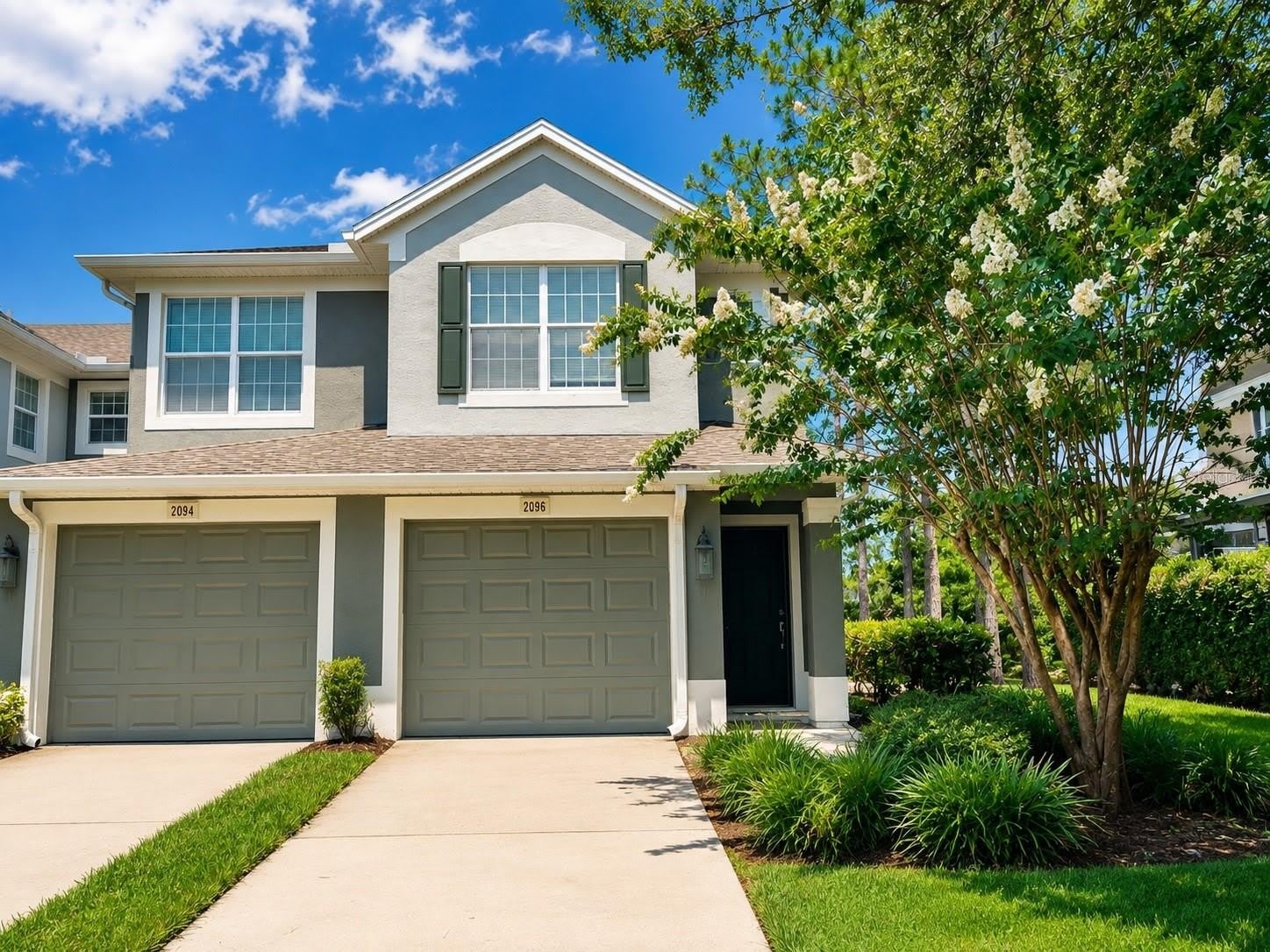 2096 KINGS PALACE Drive – photo 1 of 14