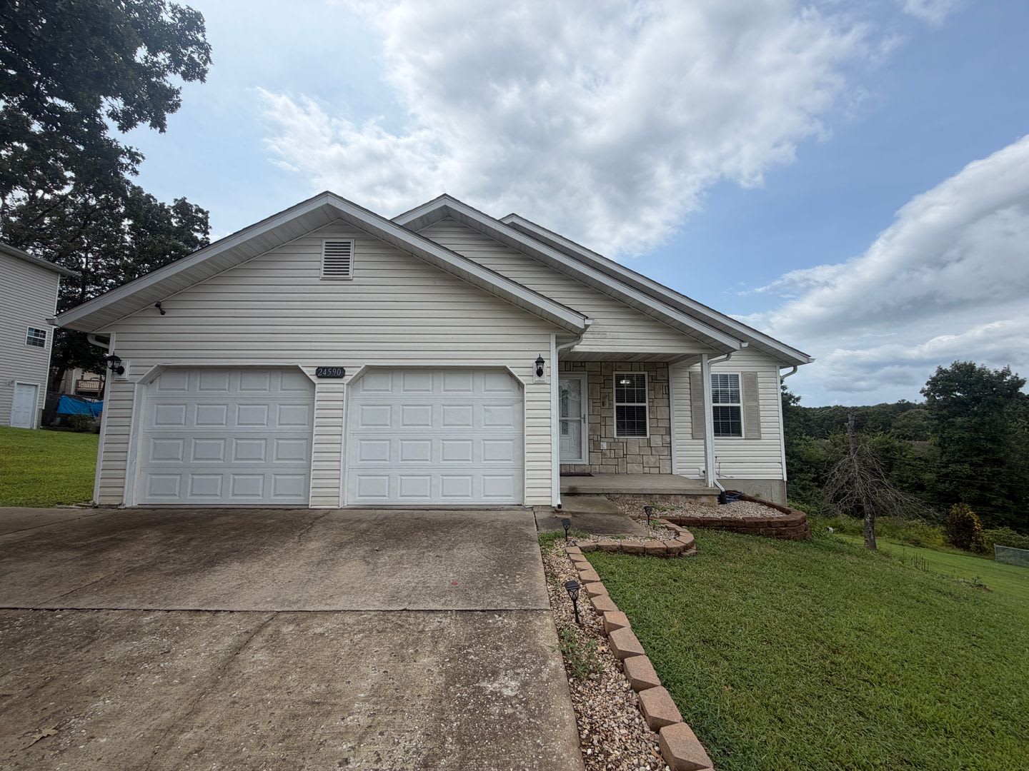 Large home close to post! – photo 1 of 24