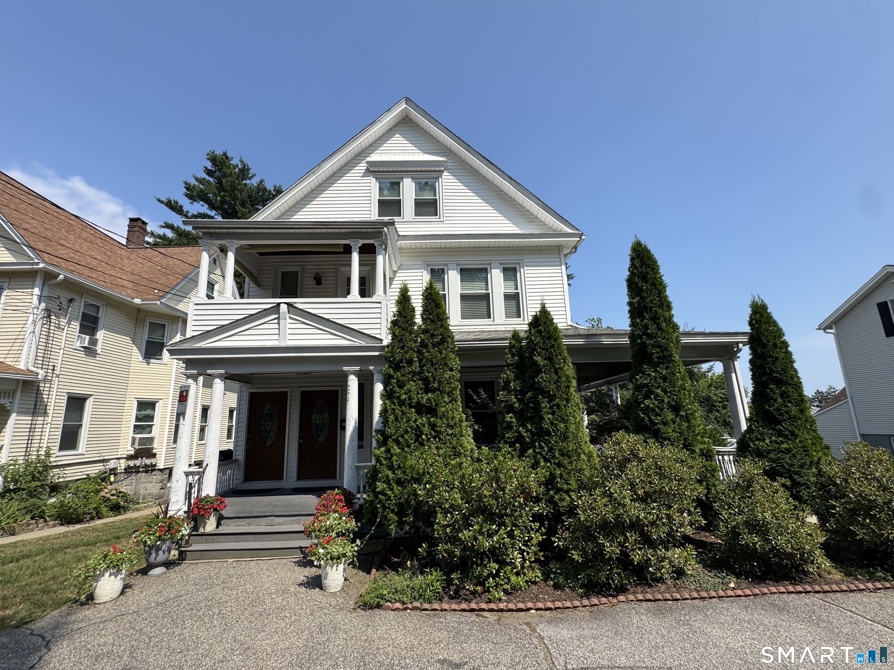 227 Olivia Street – photo 1 of 11