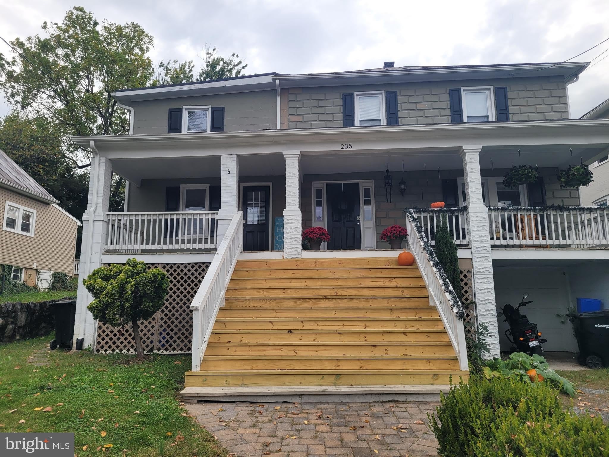 235 MILLWOOD Avenue – photo 1
