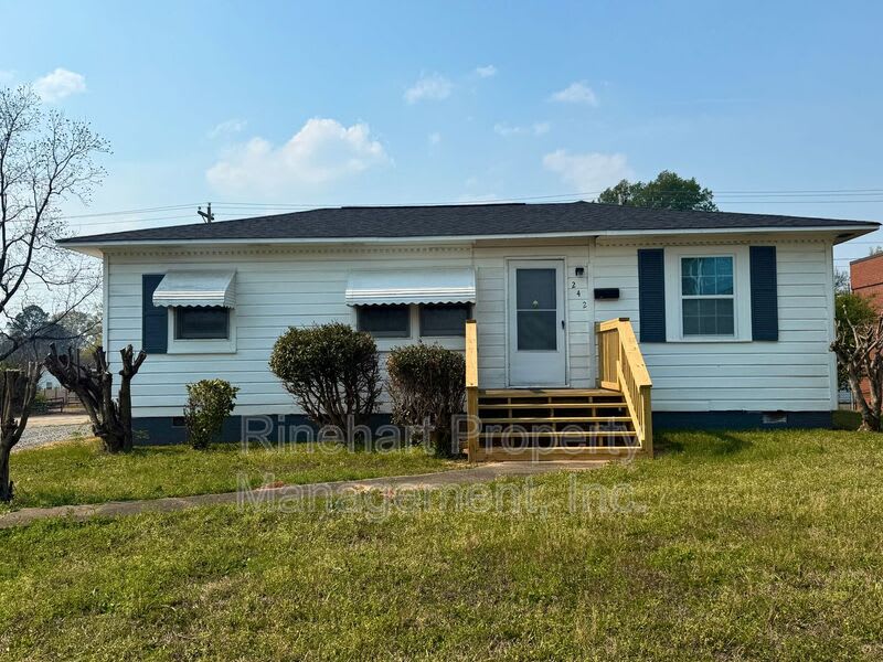 242 South Cherry Road – photo 1 of 234