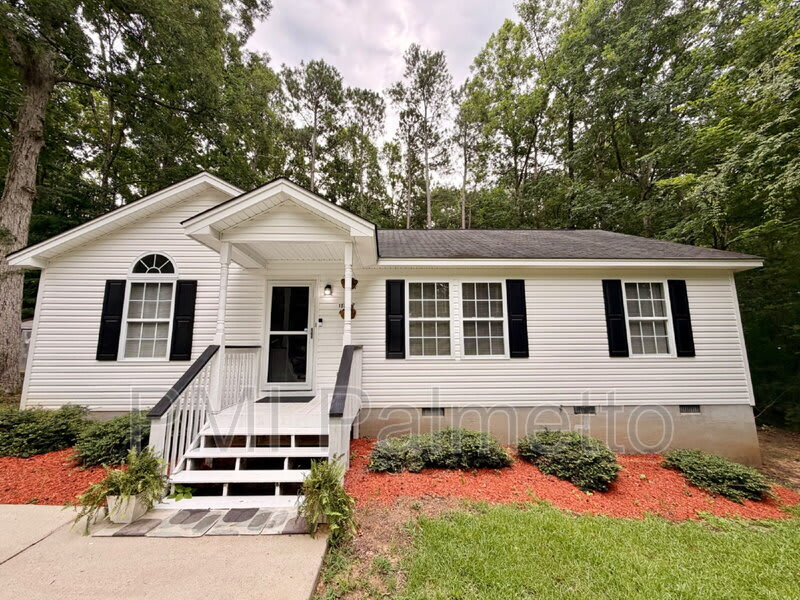 152 Chatham Circle – photo 1 of 23