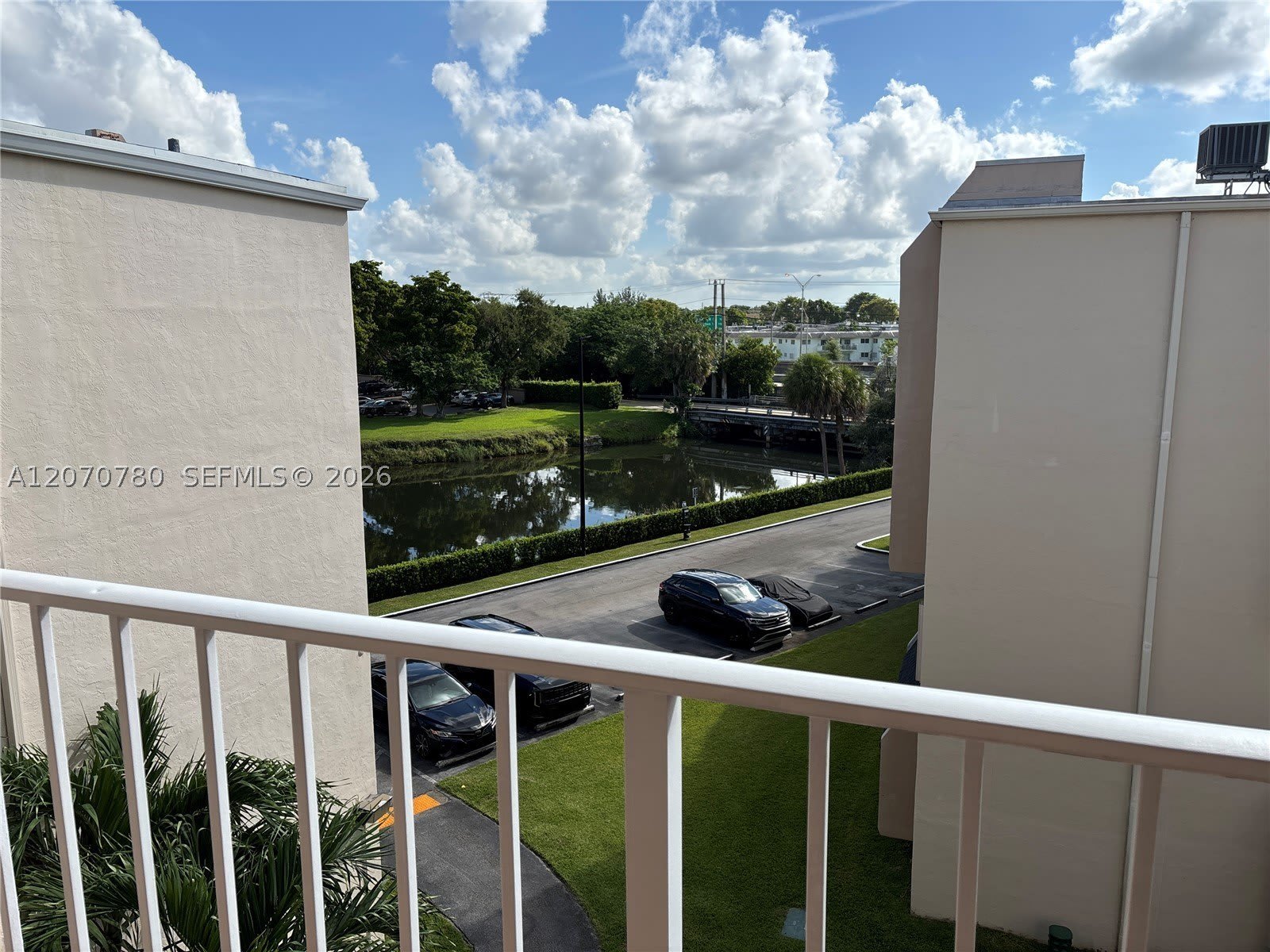 7725 SW 86th St – photo 1