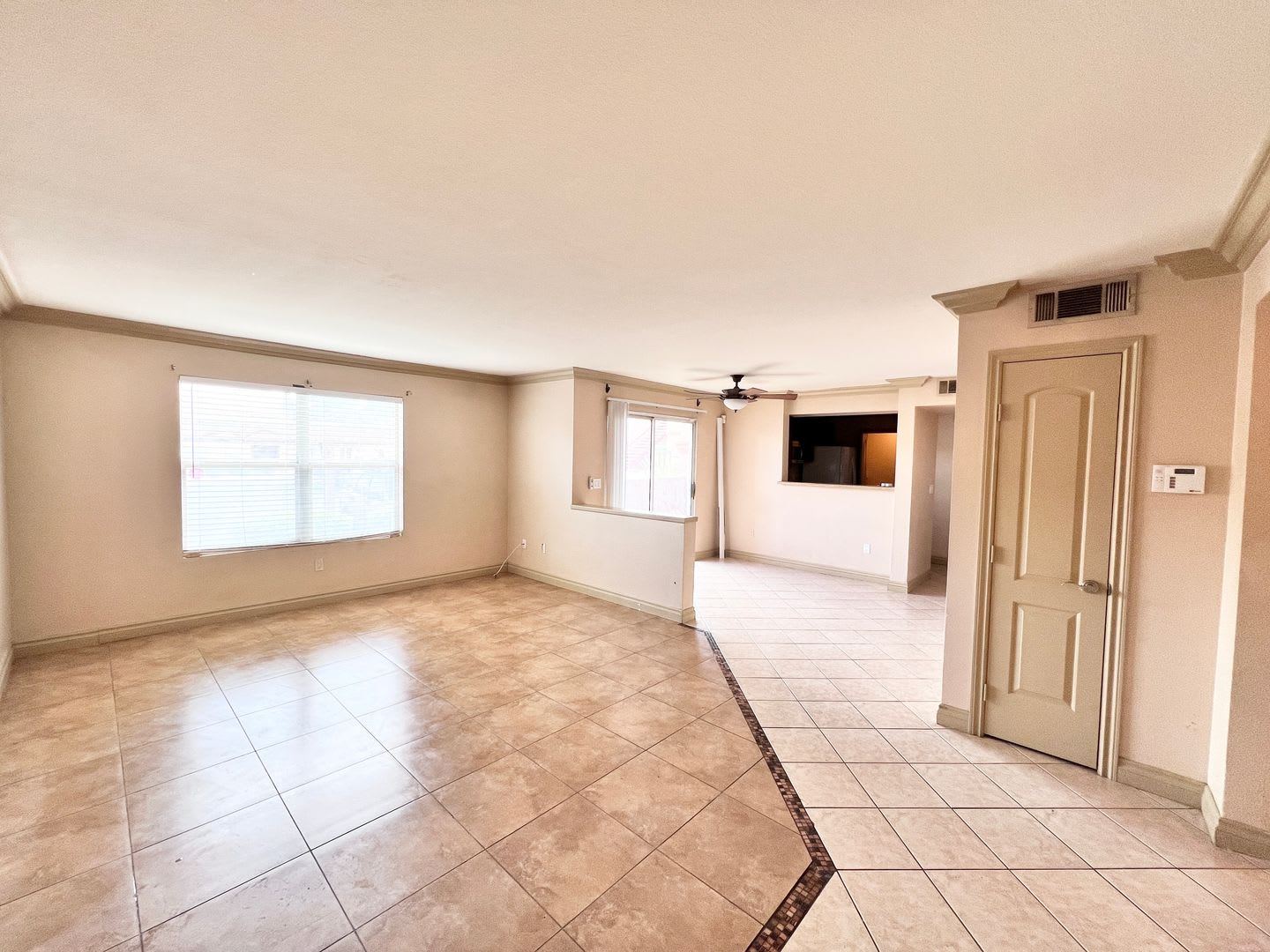 1150 N Buffalo Dr #1077 Las Vegas, NV 89128 – photo 1