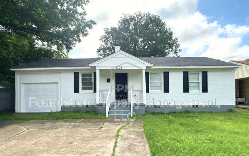 1704 South Perkins Road – photo 1