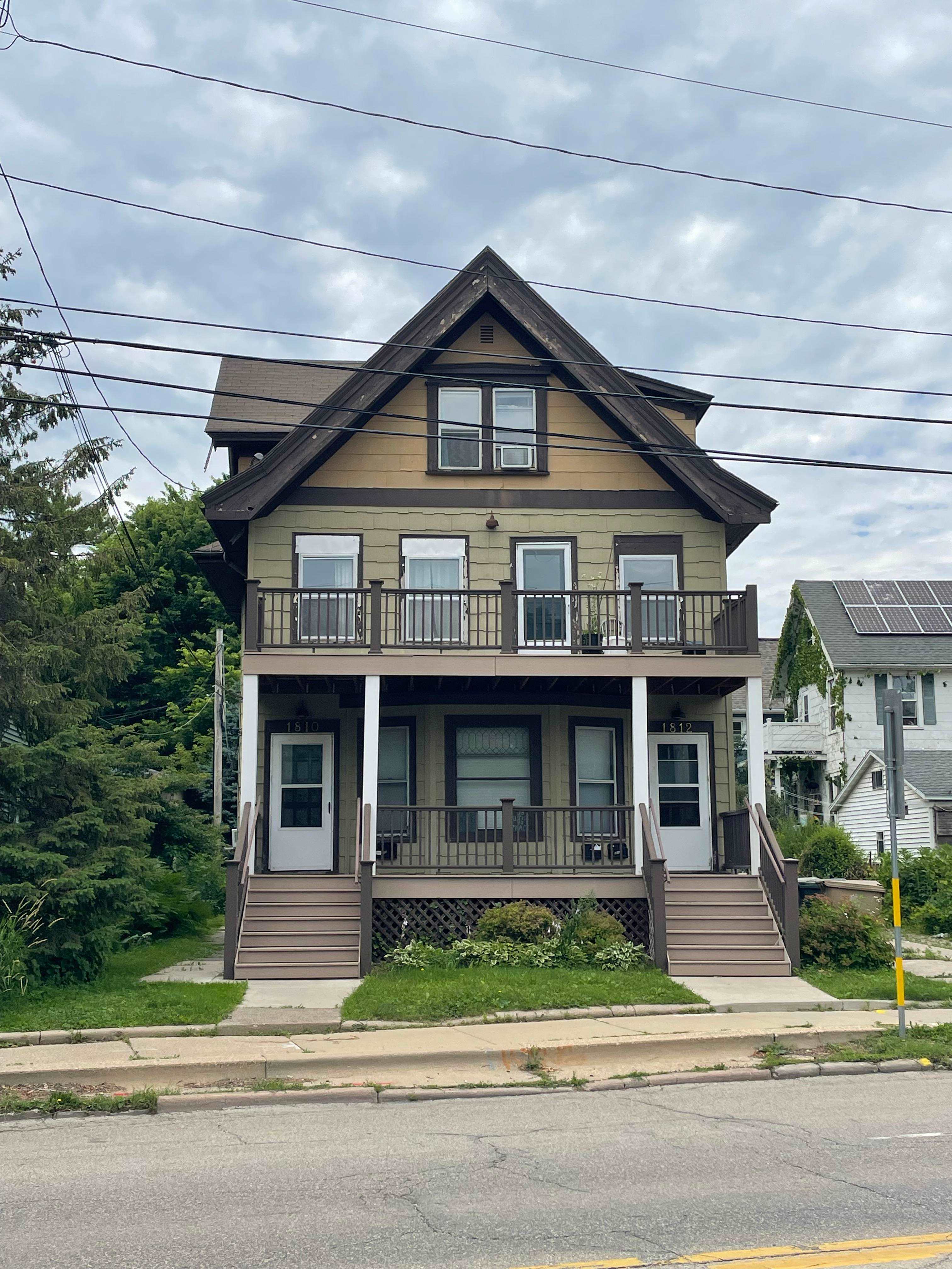 1812 Winnebago St – photo 1