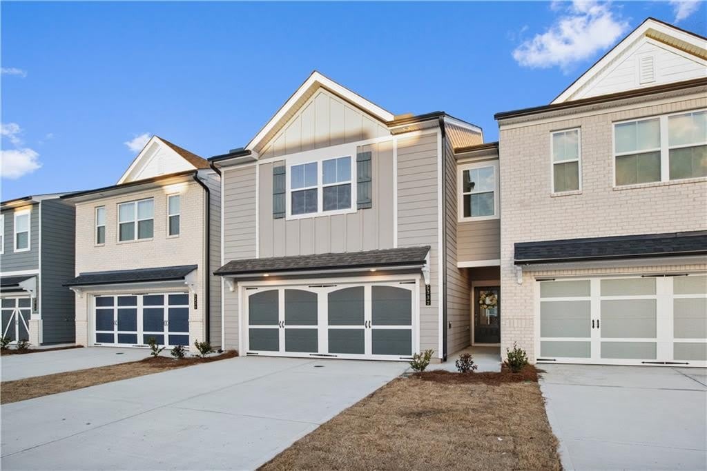 5332 Melbourne Lane – photo 1 of 31