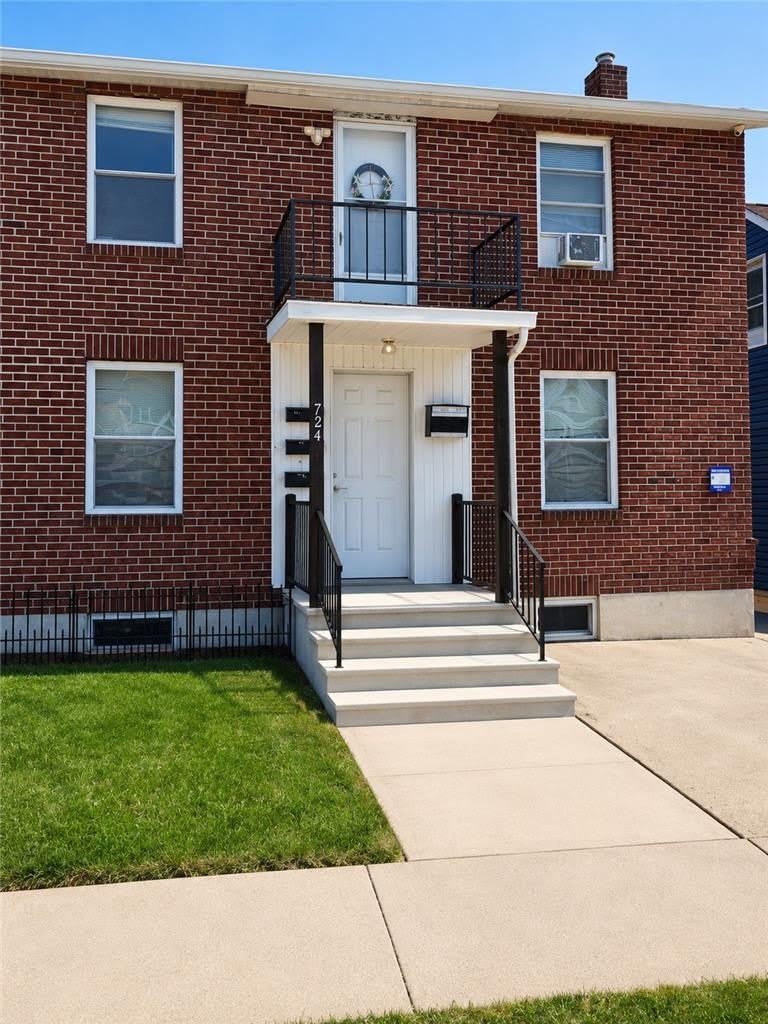 724 Barner Street – photo 1 of 7