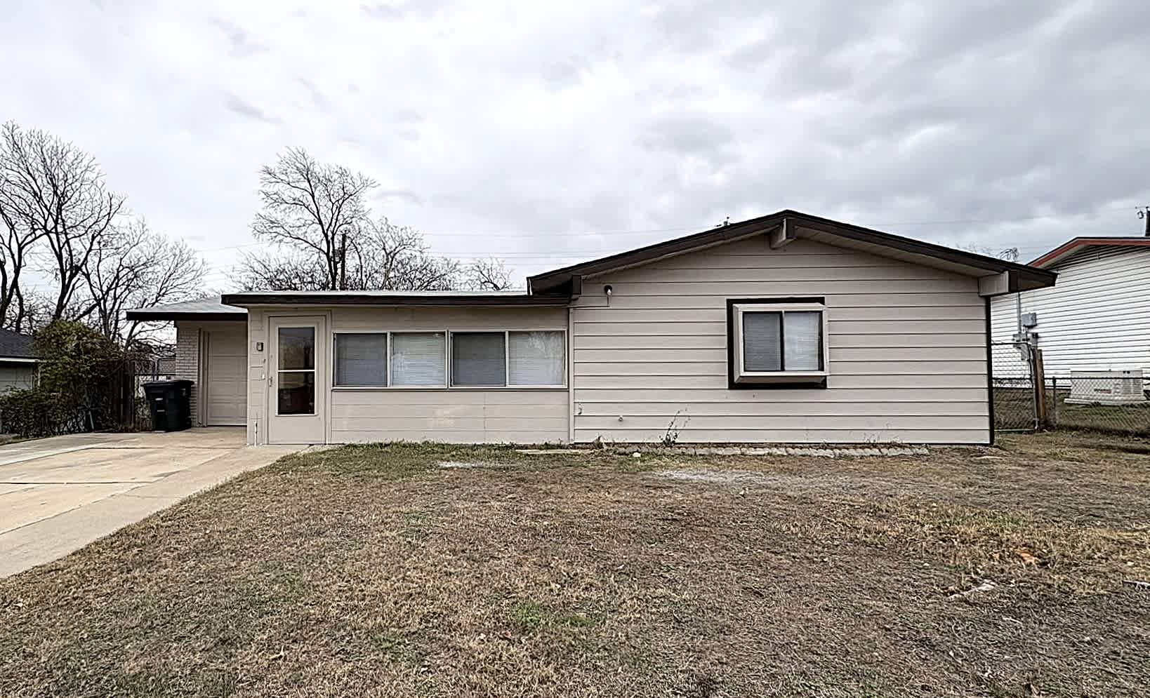 1313 Elia St – photo 1