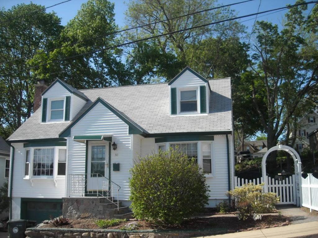 50 Greenwood St – photo 1 of 13