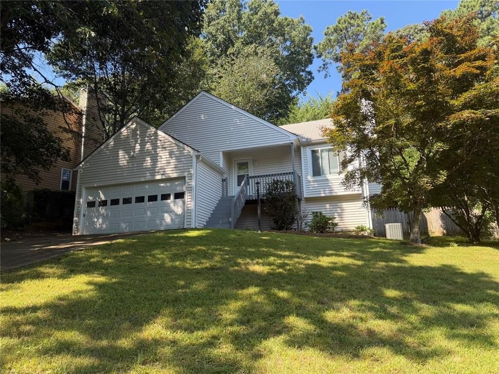 1819 Crescent Hill Drive NW – photo 1