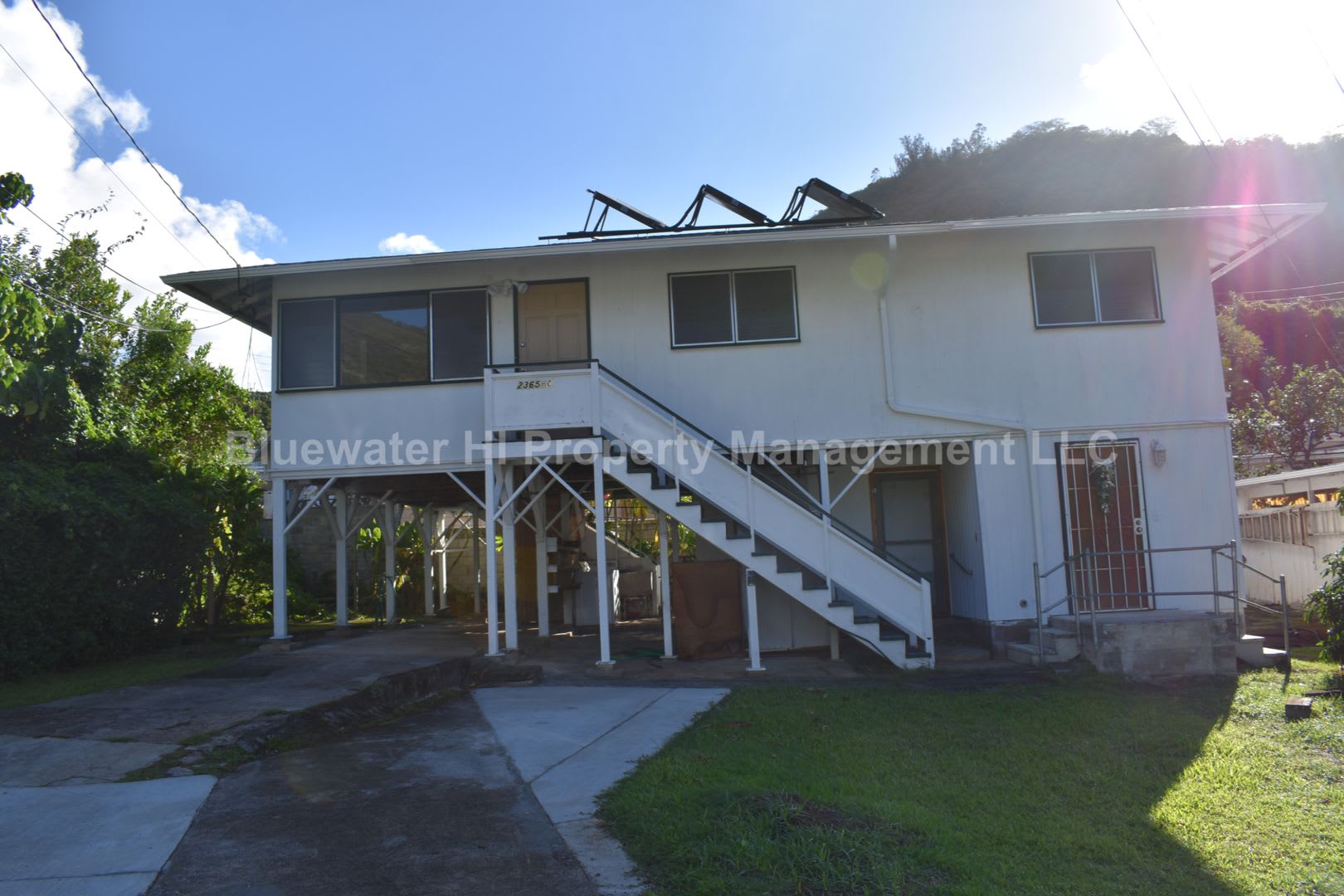 Palolo 3/1/2 duplex home w/ utl. incl. – photo 1