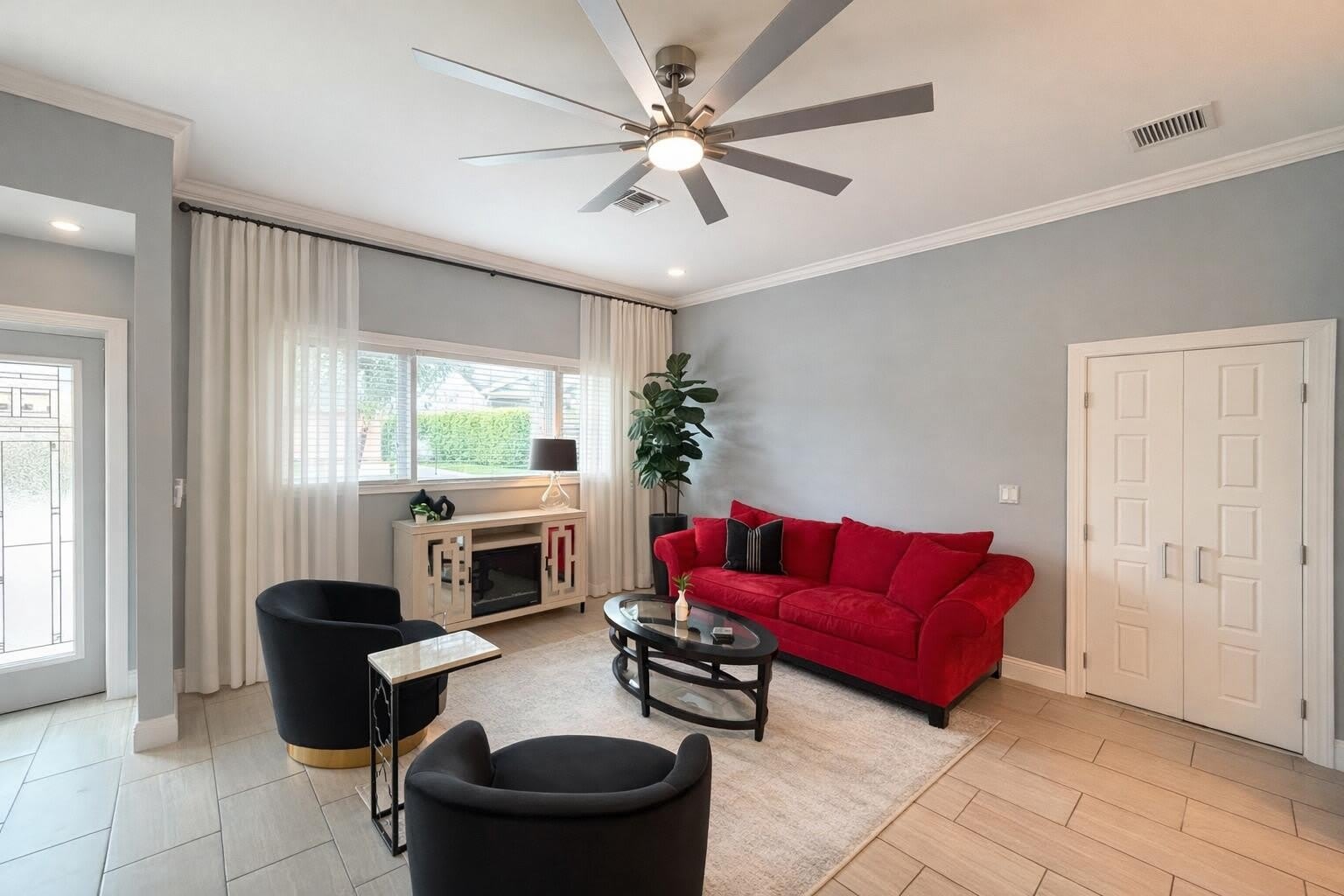 1827 Len Drive – photo 1 of 24