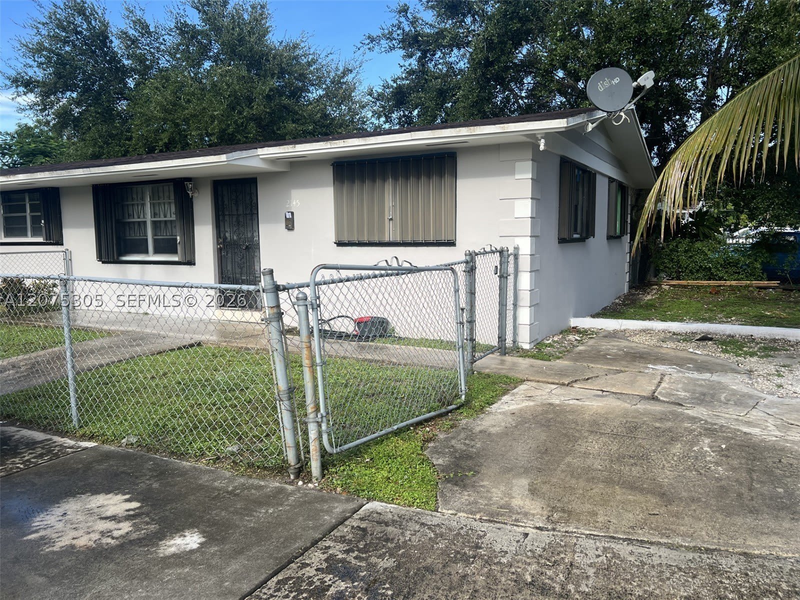 2145 Nw 99Th Ter – photo 1