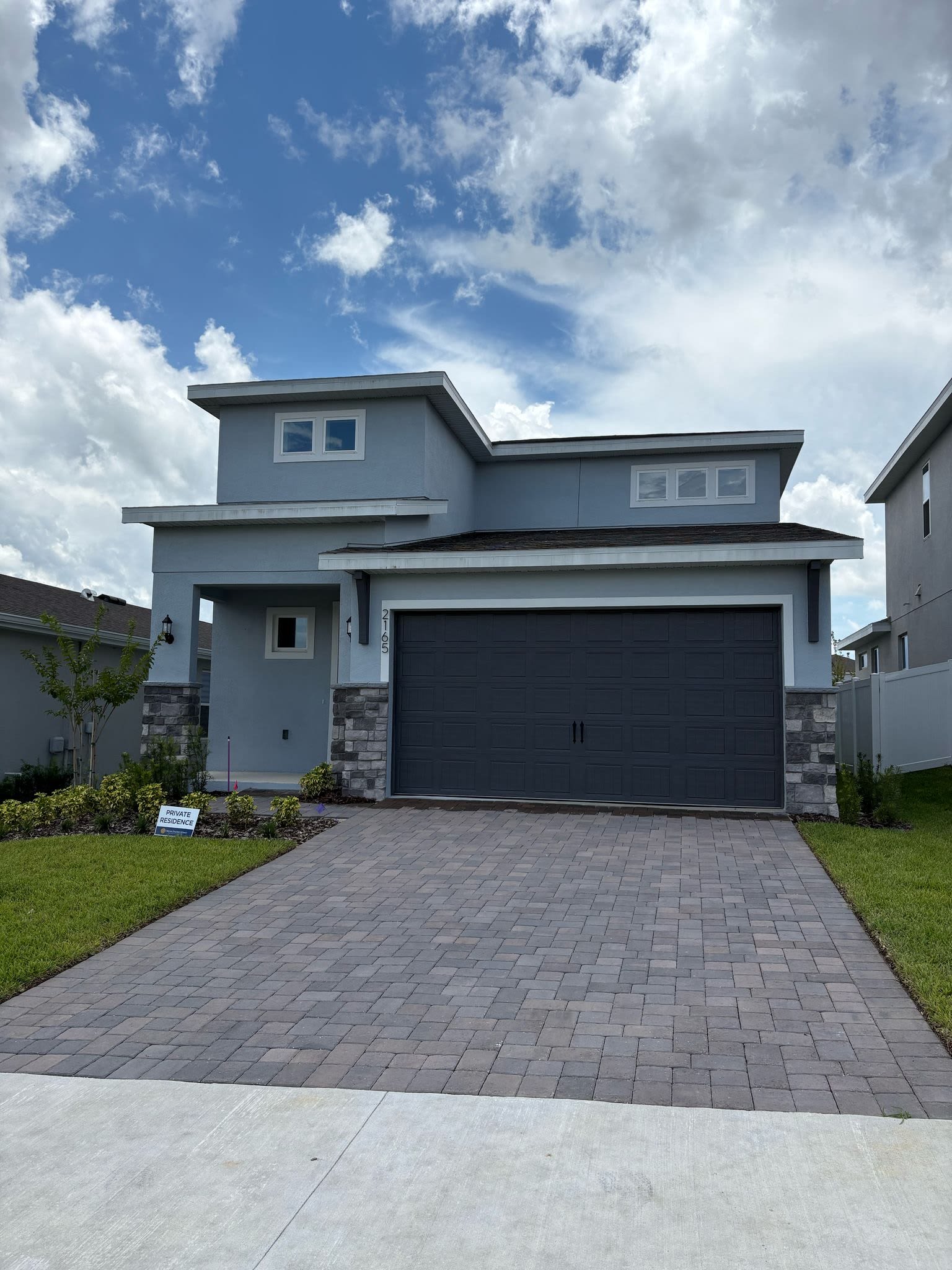 2165 Sunshine Peak Drive – photo 1 of 22