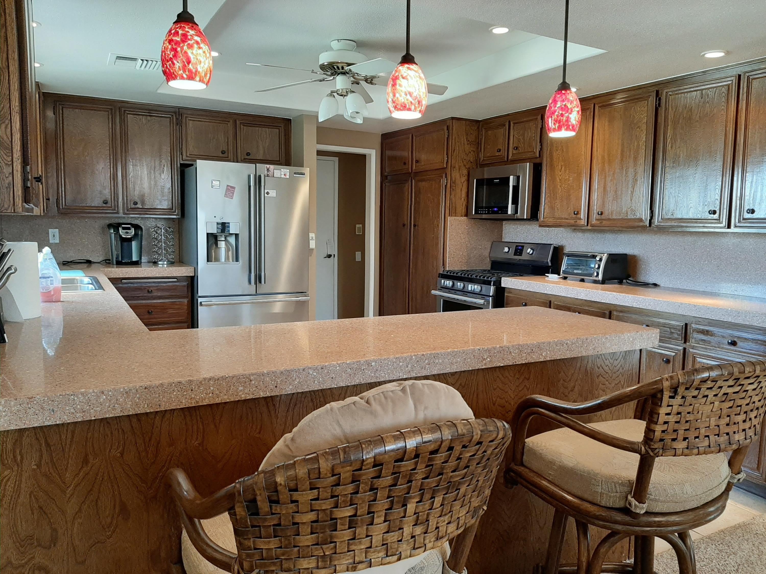 72385 Beverly Way – photo 1 of 24