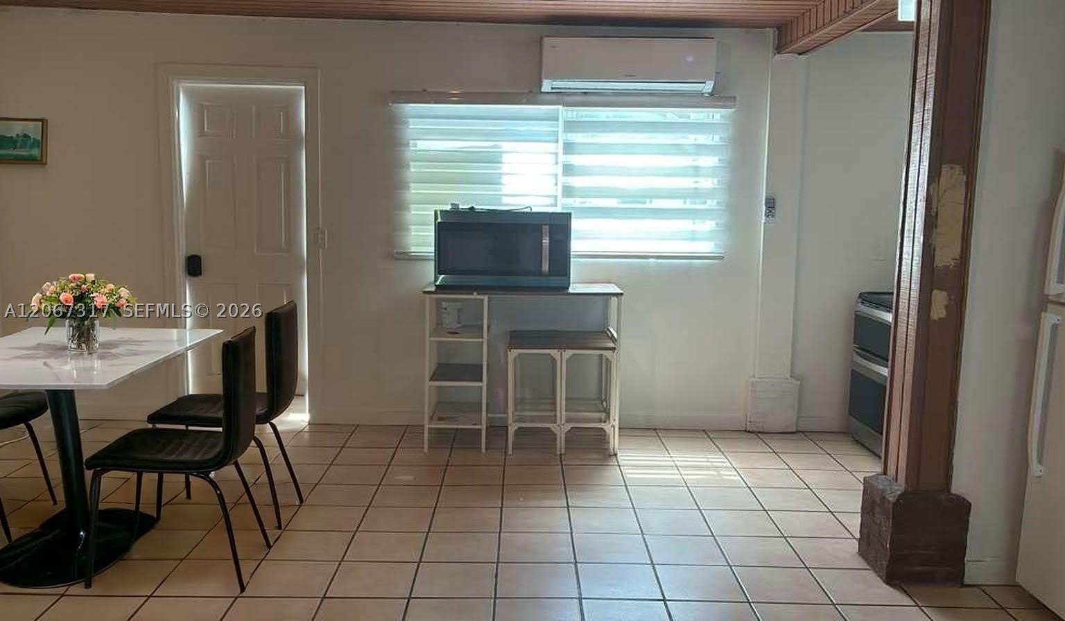 5950 NW 114th St- Efficiency 1 – photo 1