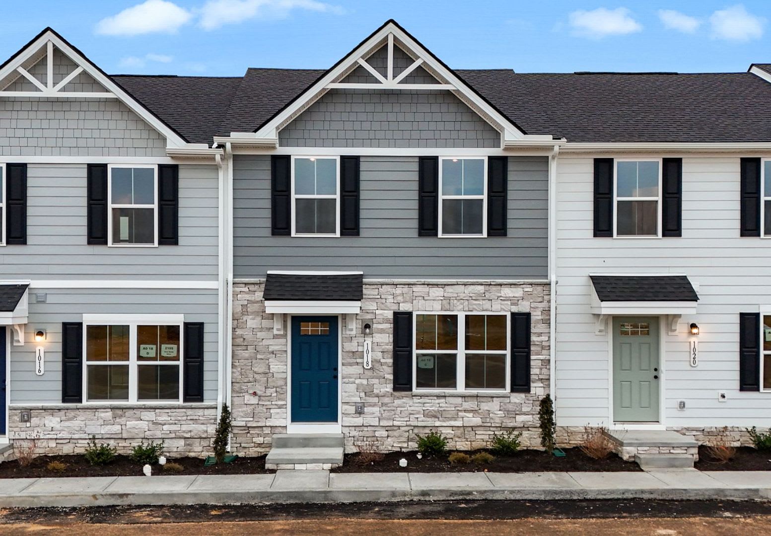 1018 Cambria Lane – photo 1 of 19