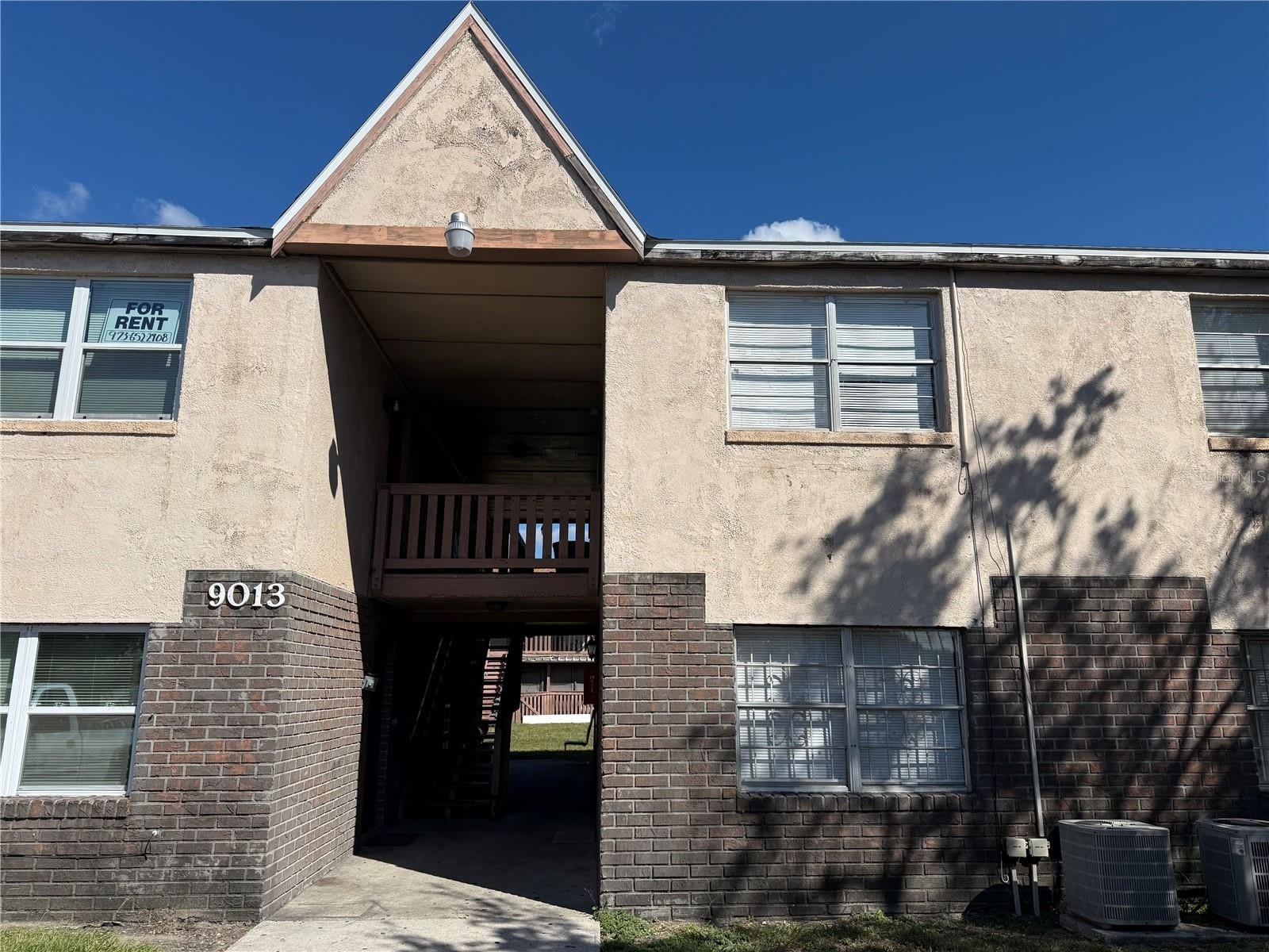 9013 WESTCHESTER Circle – photo 1