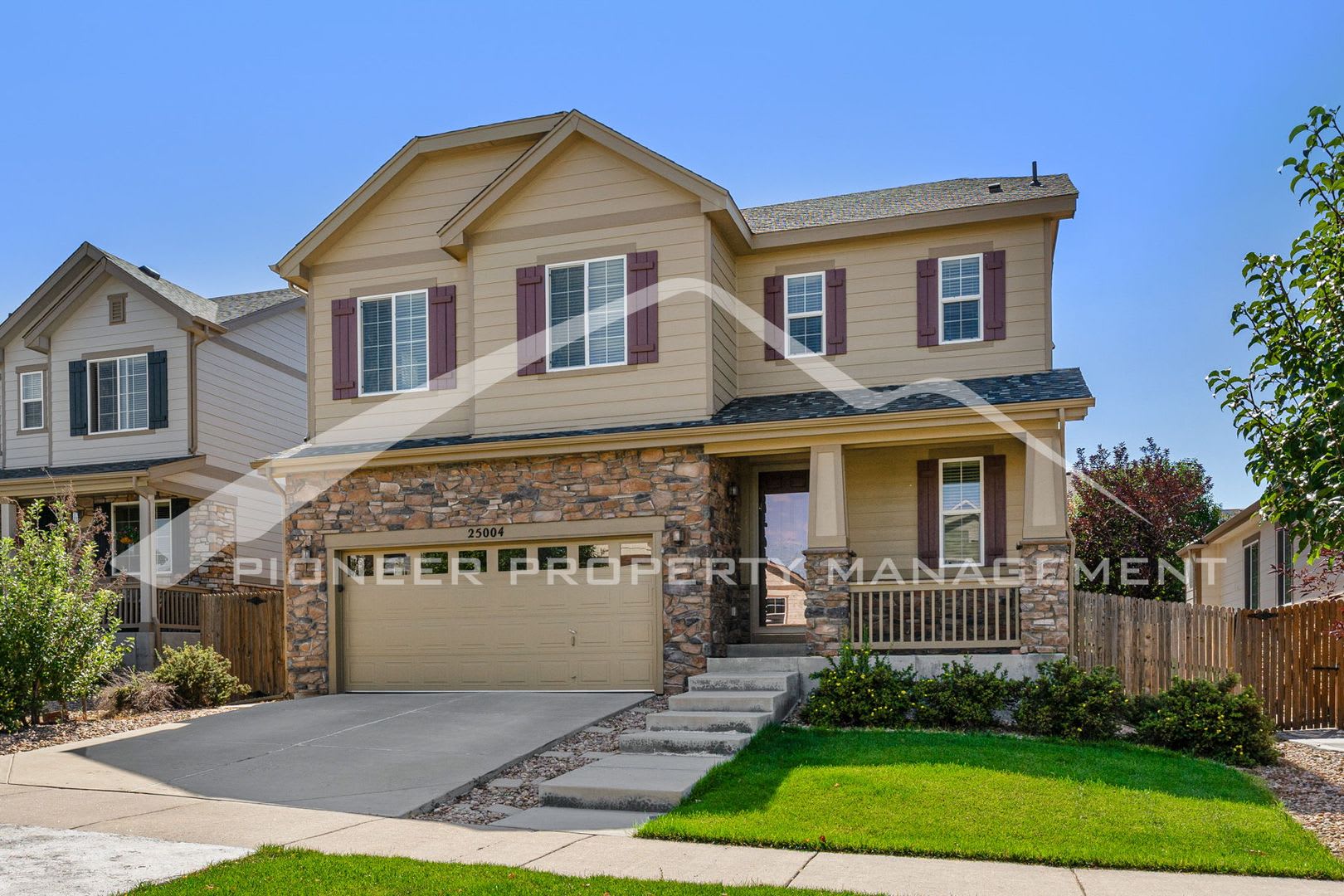 Spacious Home with Fenced Yard and Central AC – photo 1