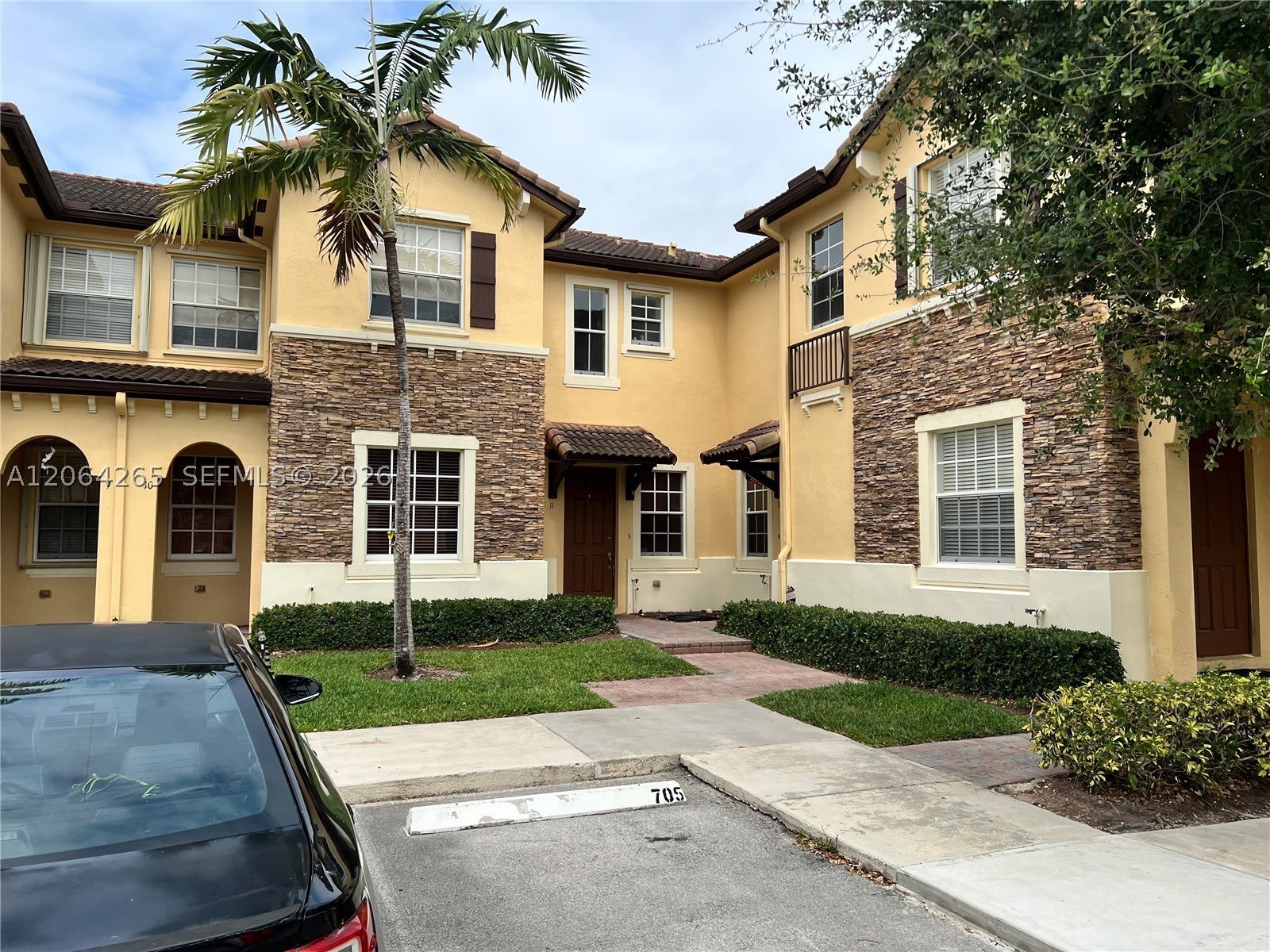 9217 SW 227th St – photo 1