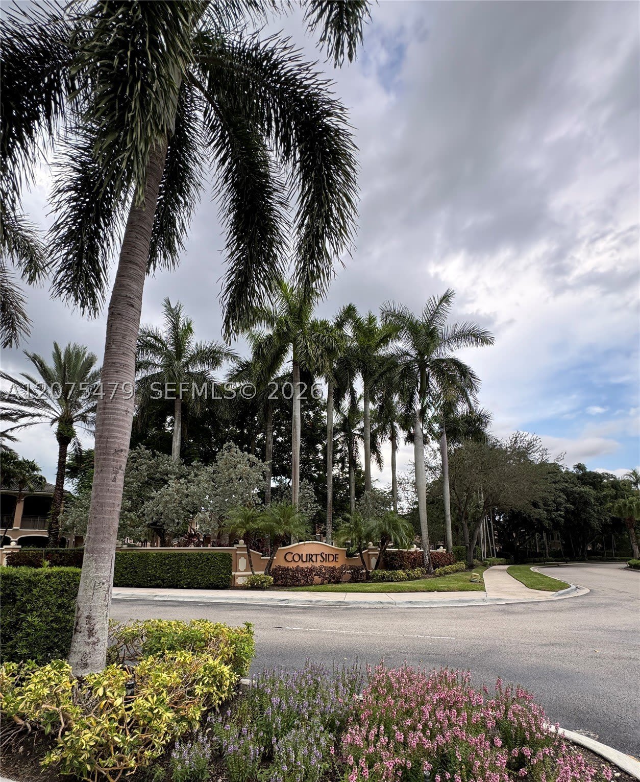 2787 Center Ct Dr – photo 1