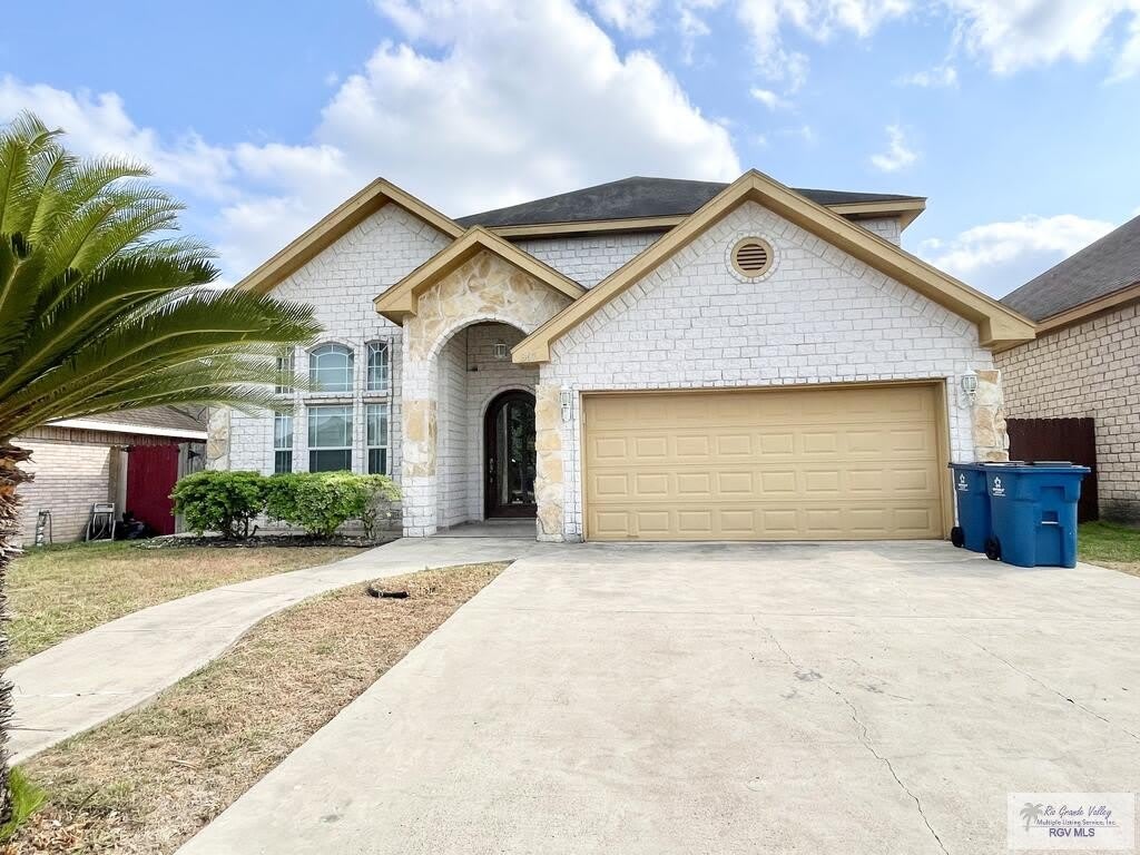 367 SILVER CREEK – photo 1 of 27