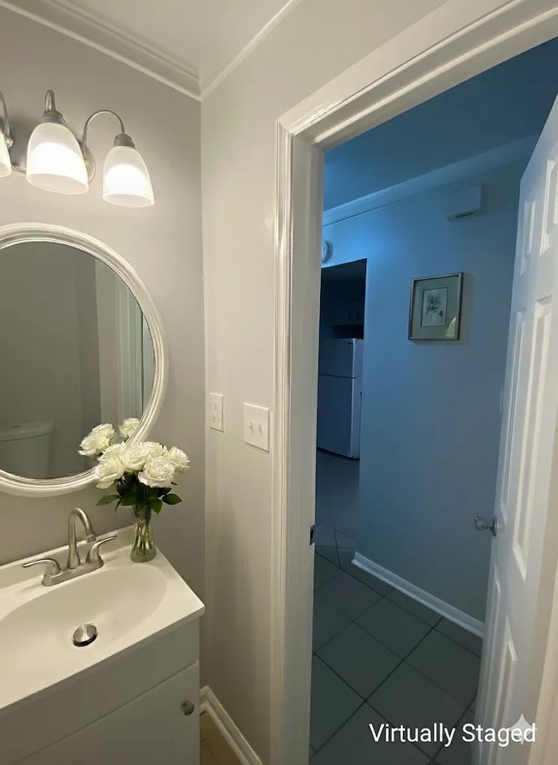 Room In 2 Bedroom Home At Baker Ct – photo 1 of 261