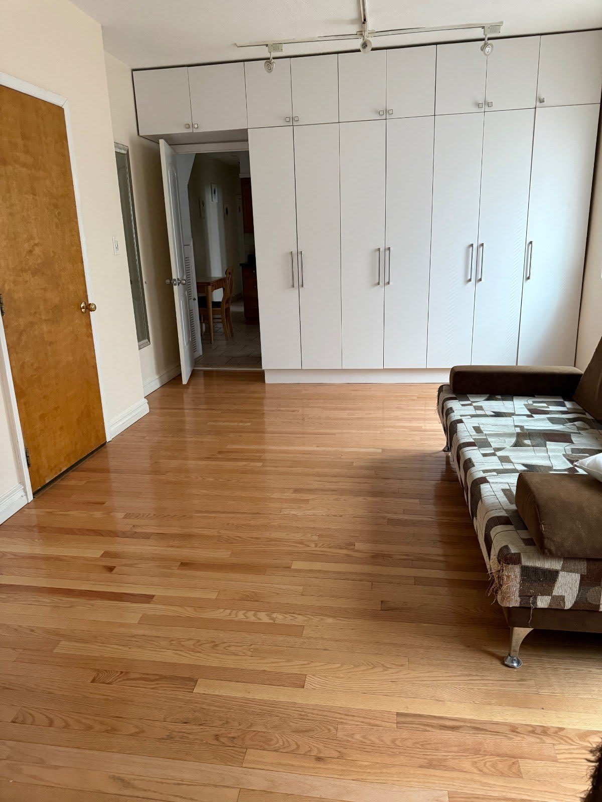 190 Bay 7 Street – photo 1