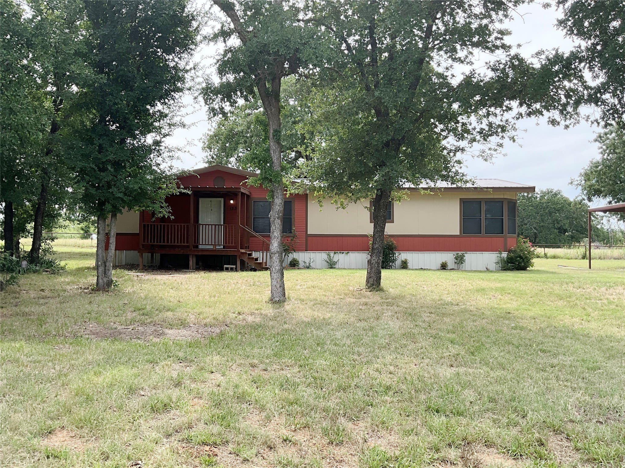 133 N Keller Road – photo 1 of 21