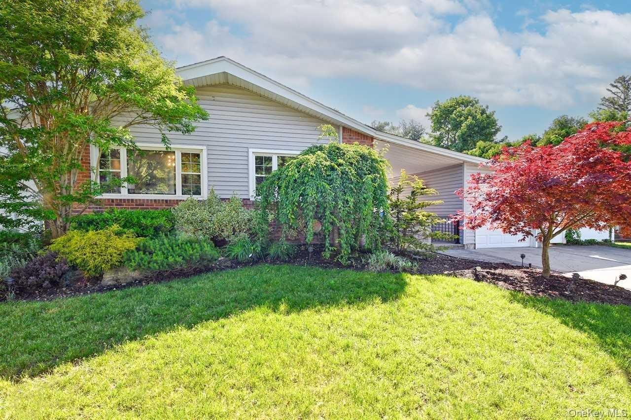 18 Shelter Hill Road – photo 1 of 21